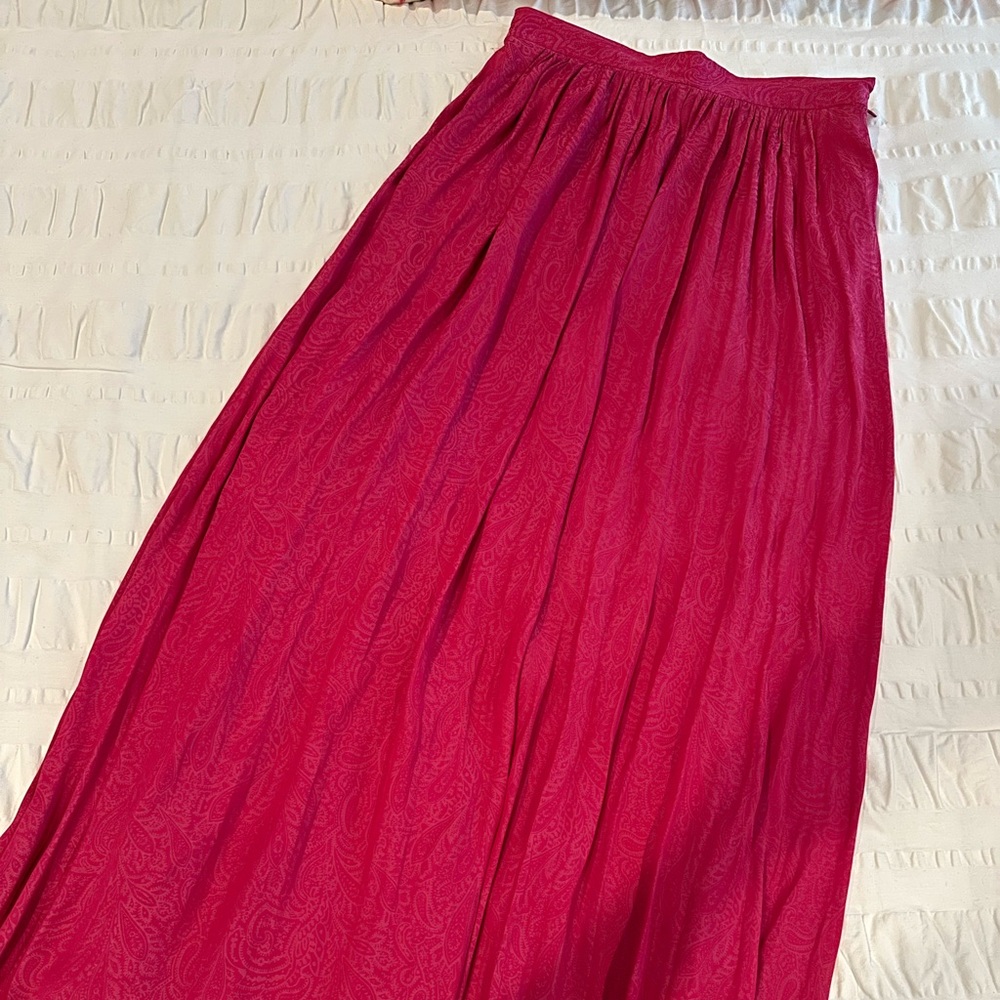 Anthropologie pink skirt with cream design detail